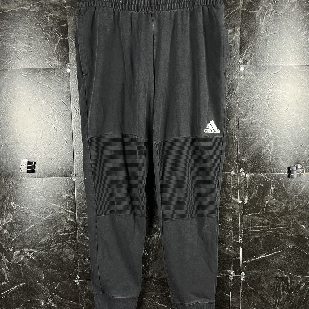 Adidas Men's Black Sweatpants Jogger Medium